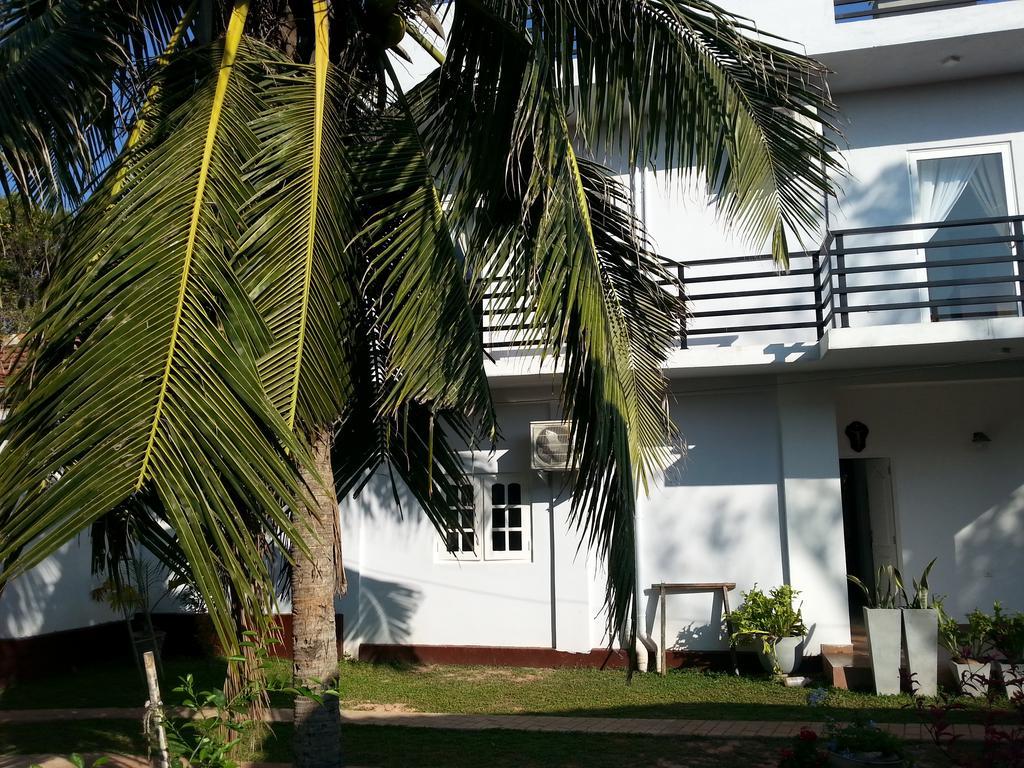 Mama Beach Villa Negombo Exterior foto
