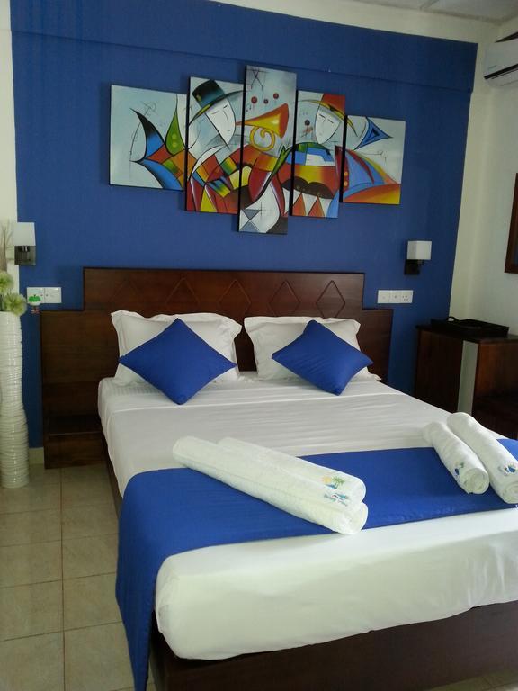 Mama Beach Villa Negombo Exterior foto